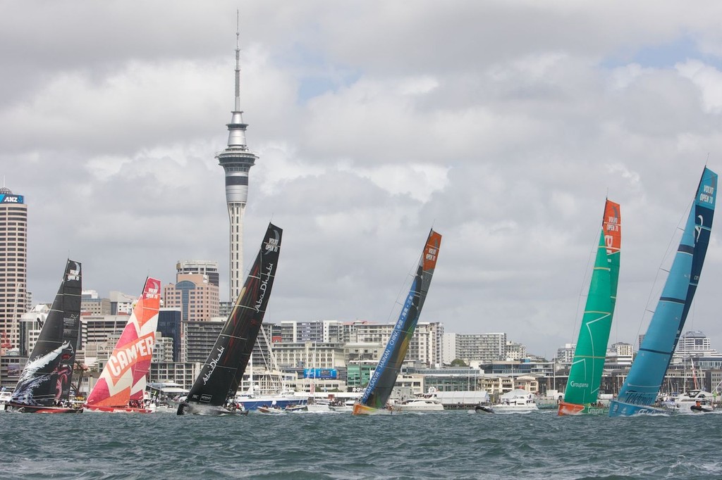 Volvo Ocean Race Auckland In-Port Race 17.03.2012  © Scott Taylor http://www.scottiet.com